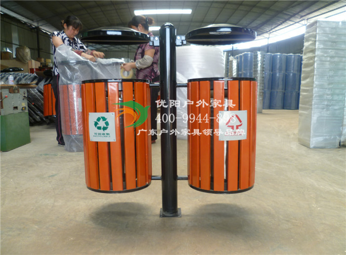 户外钢木垃圾桶 钢木环卫垃圾桶 公园广场学校防腐木垃圾桶
