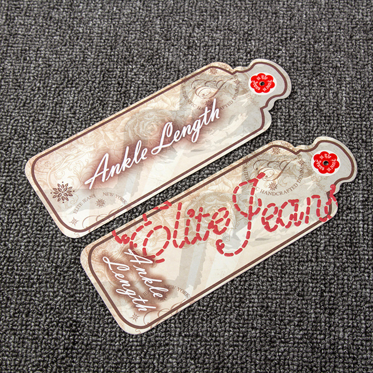 服装吊卡 厂家供应长方型纸类定制吊牌 专业设计批发印刷品牌吊牌