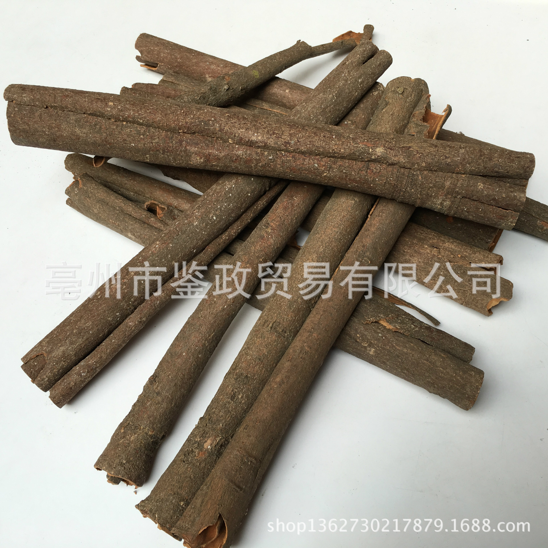Chinese Cinnamon Bark Rou Gui 500g Dried Cassia Culinary Spice and TCM Herb quality and texture