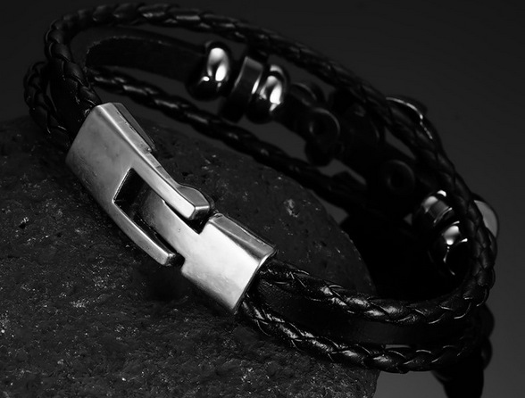 2017 Moda Bracciale in corda di cuoio Gioielli fatti a mano a Yiwu_voghion.com