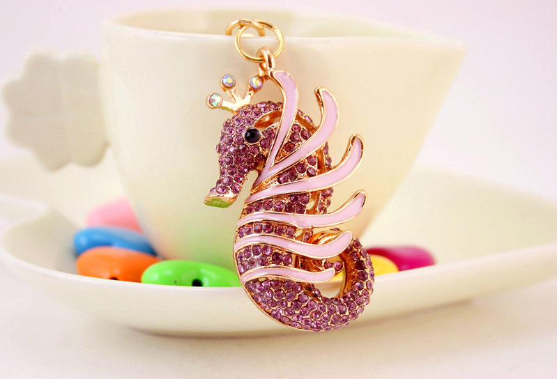 40g Weight Alloy, Metal Material Animal Pattern Unisex Gender Pink, Purple, Blue, Peach Color Marine Animal Creative Diamond Seahorse Car Keychain Metal Pendant 9