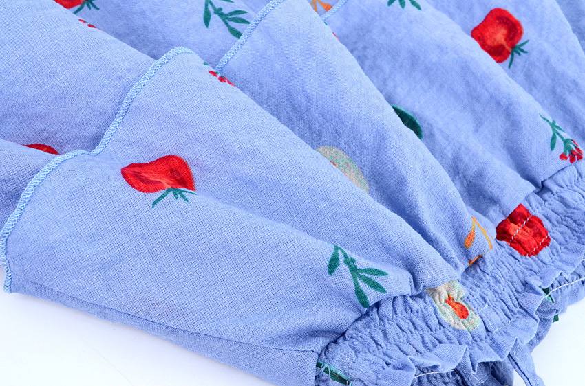 3058240432_653799739