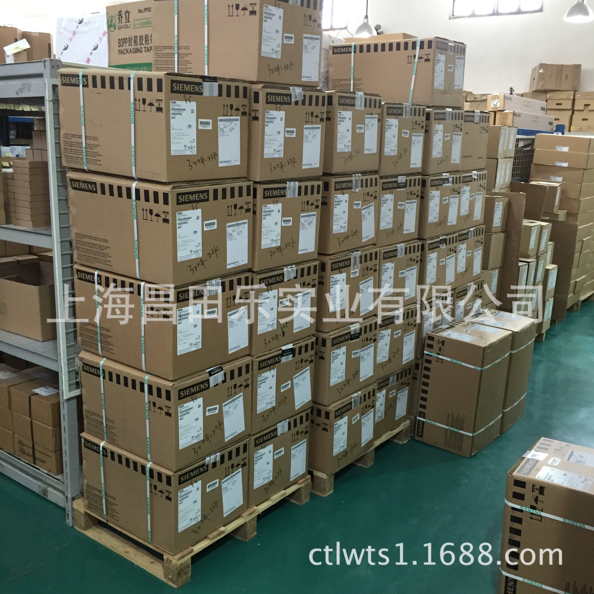 Поставлено Siemens Soft starter 3RW4037-1BB14