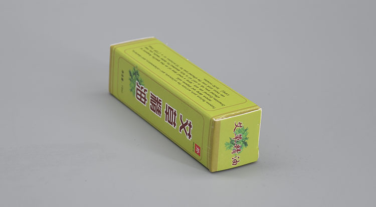 Mugwort Essential Oil 10ML Ai Ye Massage Oil for Moxibustion Support and Topical Use specifications