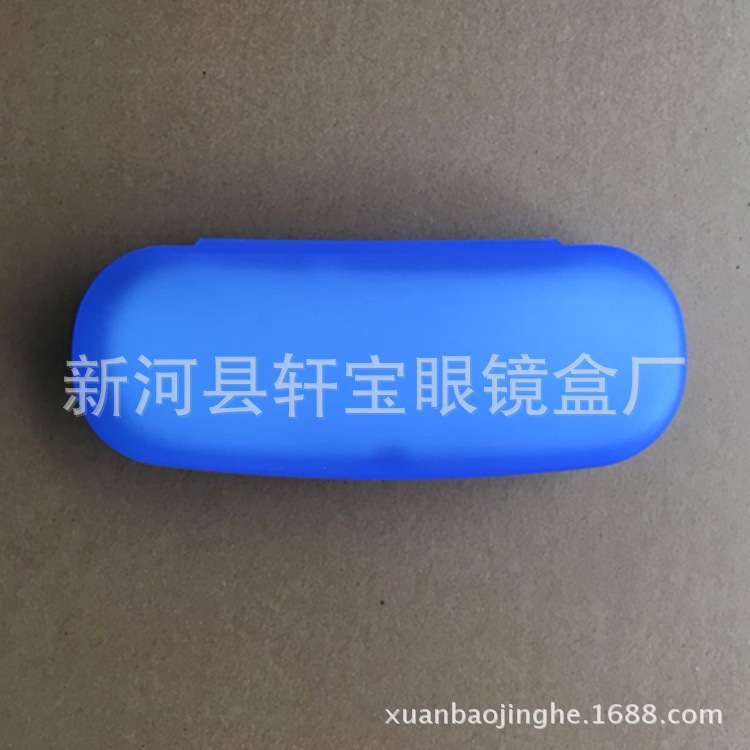 塑料眼镜盒22