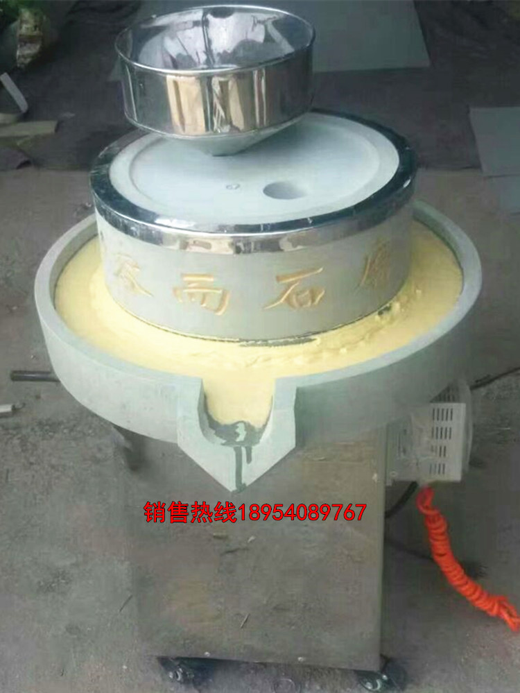 CD4BDD8BD16A64F3F0602F9945CCA8