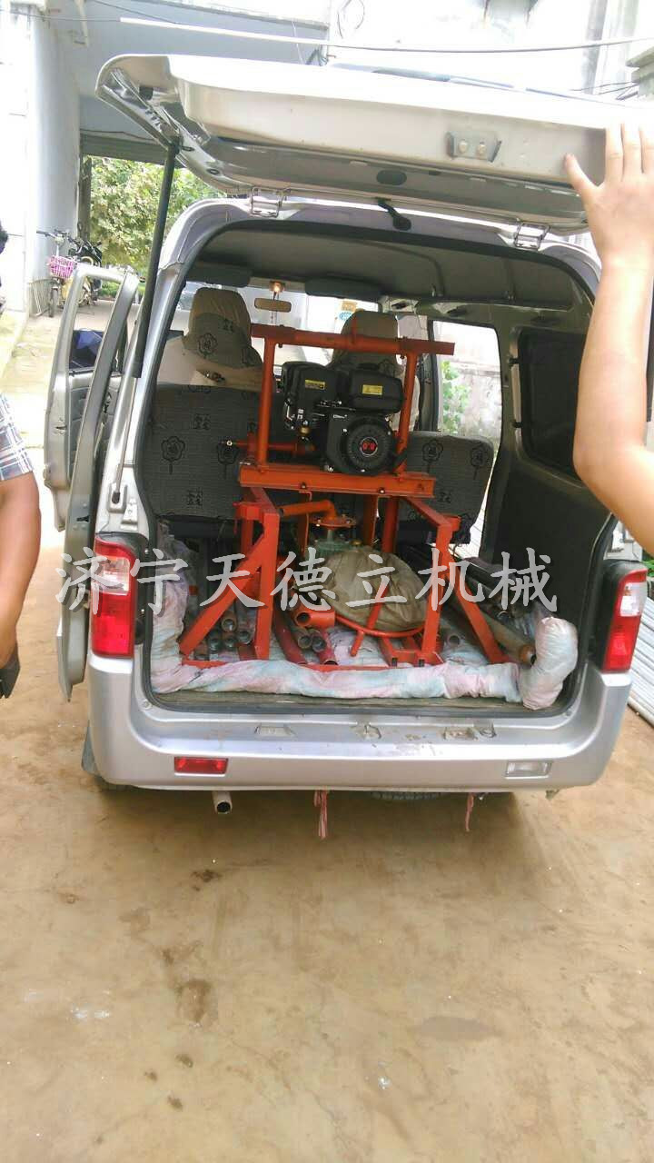 小型水井鉆機(jī)