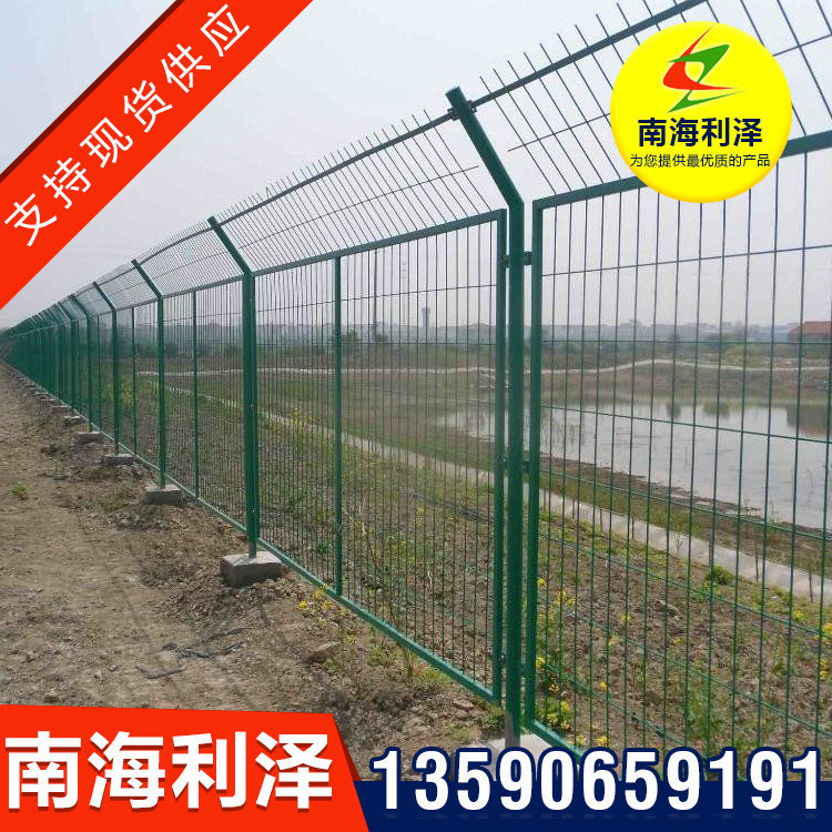 厂区围墙护栏网 供应框架公路围 批发 各种规格 可批发护