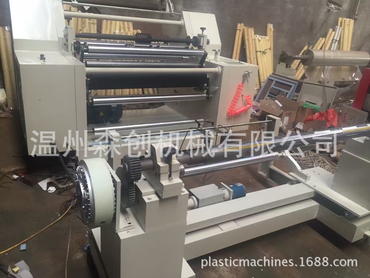 全自动高速熔喷布\高精度无纺布口罩\PLC电脑\卷筒材料分切机