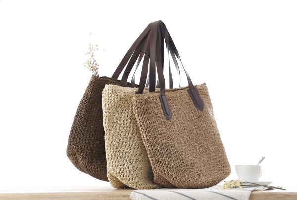 New Straw Woven Women's Shoulder Woven Beach Leisure Bag40*33*18cm display picture 3