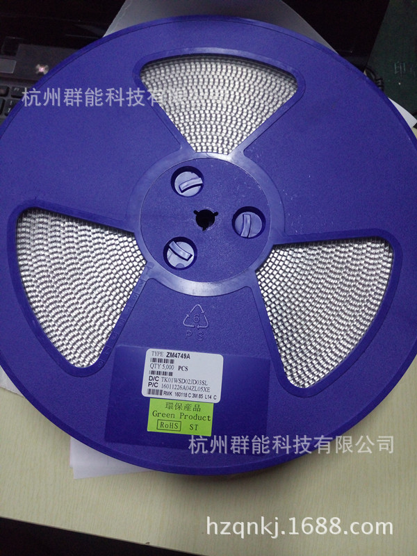 ST稳压二极管1N4749 1W 5.1V 贴片圆柱红管芯大芯片