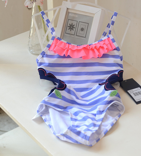 Children's purple cute swimwear for early age
