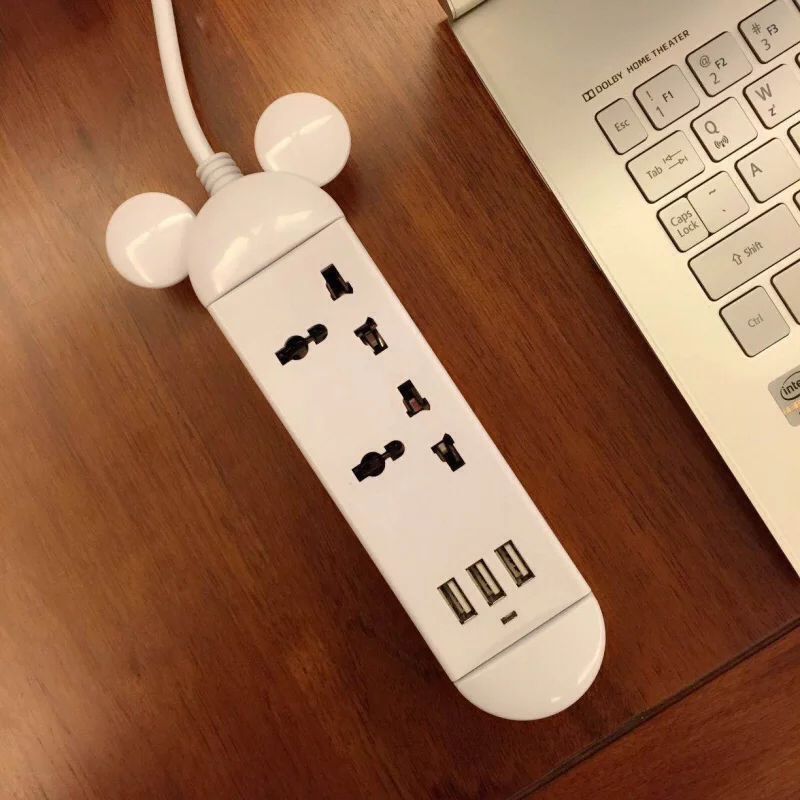 原装正品 DD808叮当多啦A梦机器猫旅行家居USB插线板插座插排8