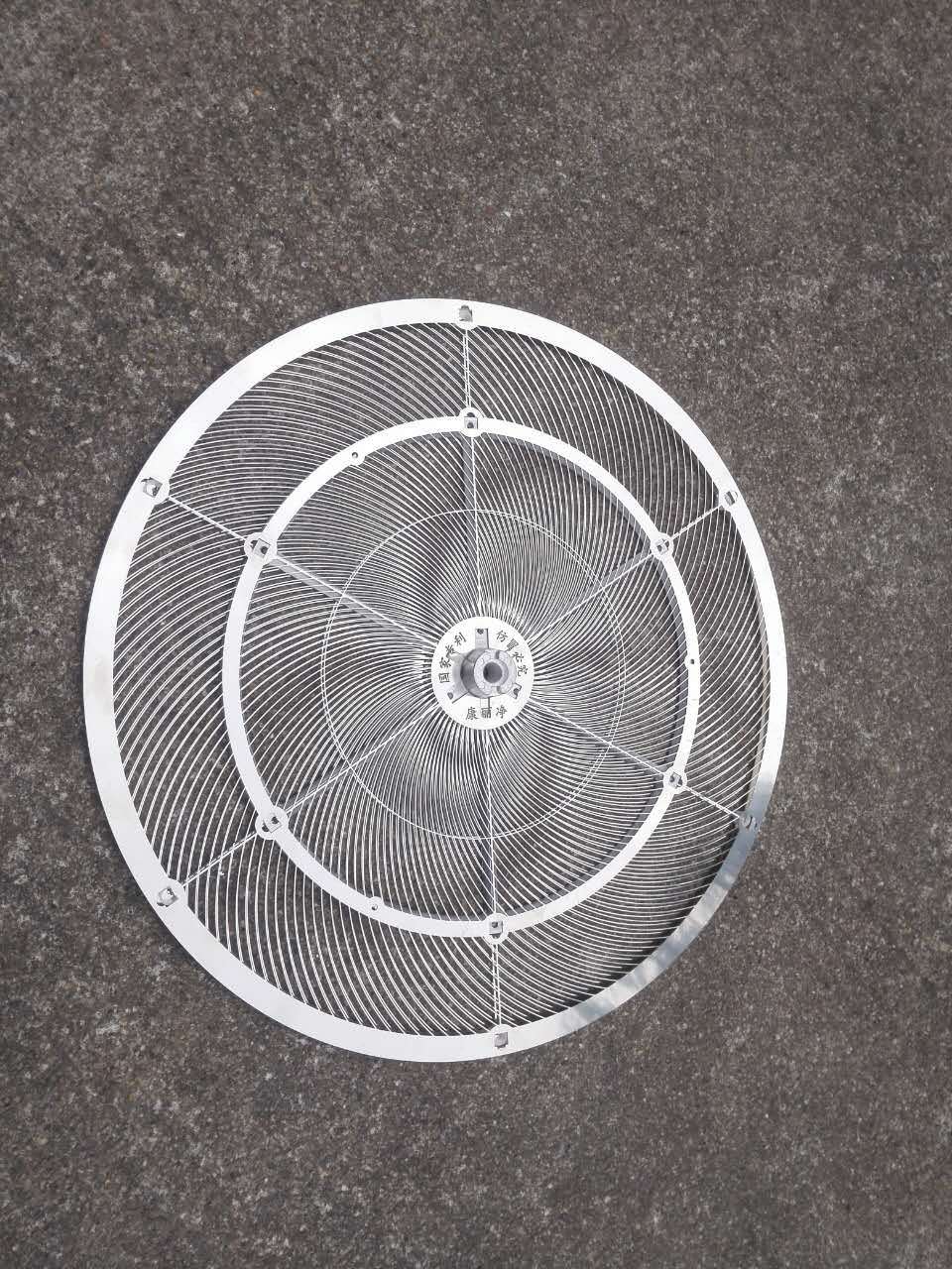 233246453358397880