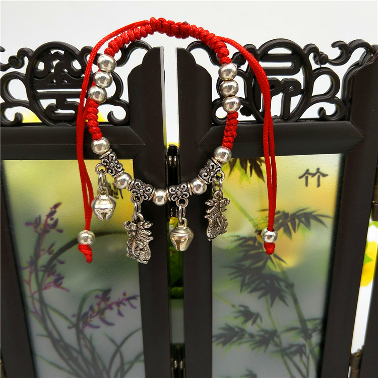 Red rope dragon