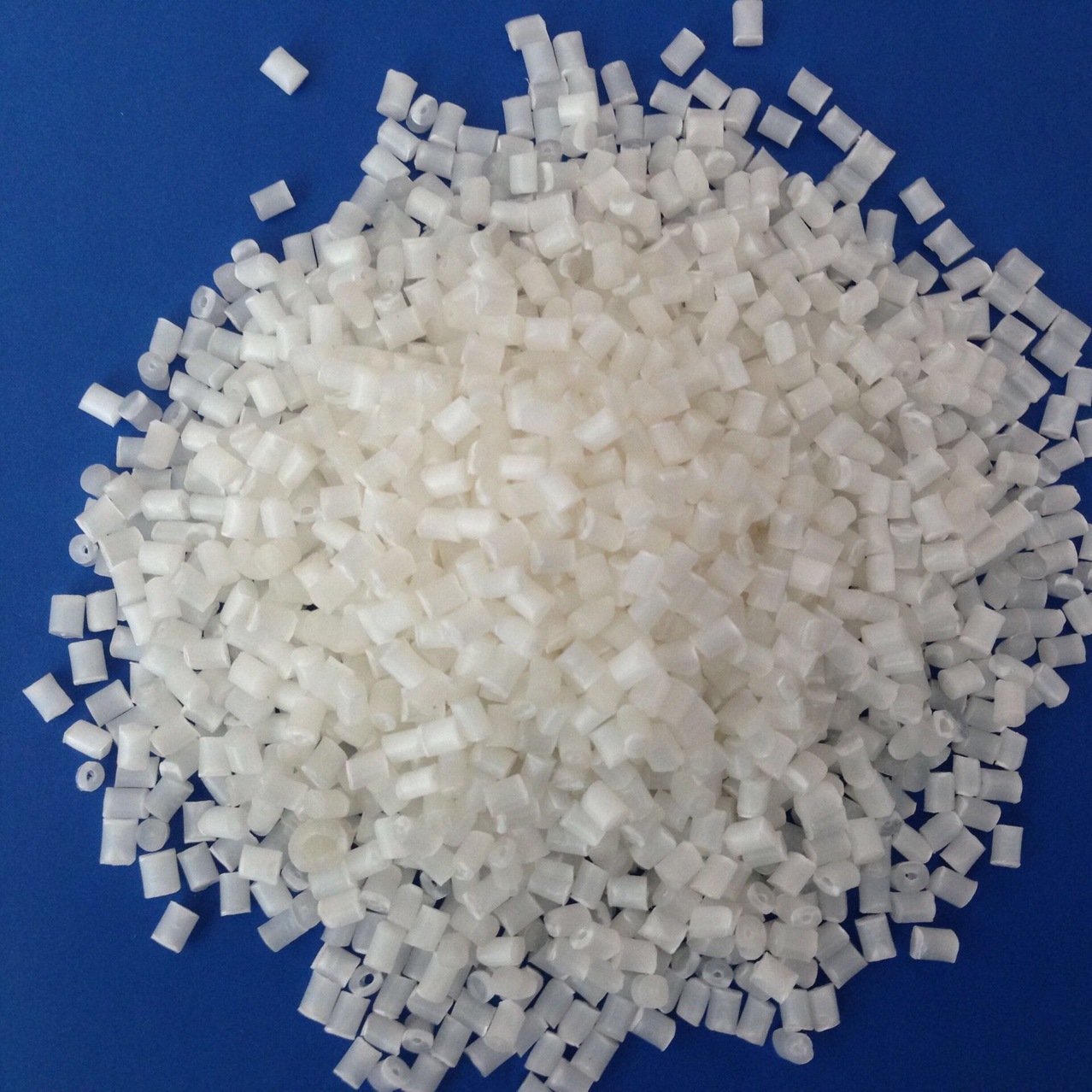 PP.PE透明母粒增刚母粒高透母粒 厂家直销批发塑料母料功能母粒