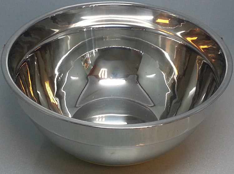Factory direct sales: Stainless steel salad basin, anti-slip silicone bottom, egg-beating basin with cover, colorful kneading basin, thickened and deepened basin detail image 3