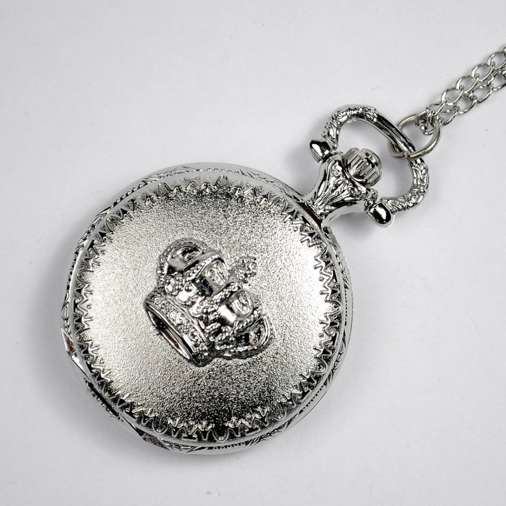 Hanging watch electronic watch small retro pocket watch silver medium pocket watch manufacturers wholesale pocket watch 6068