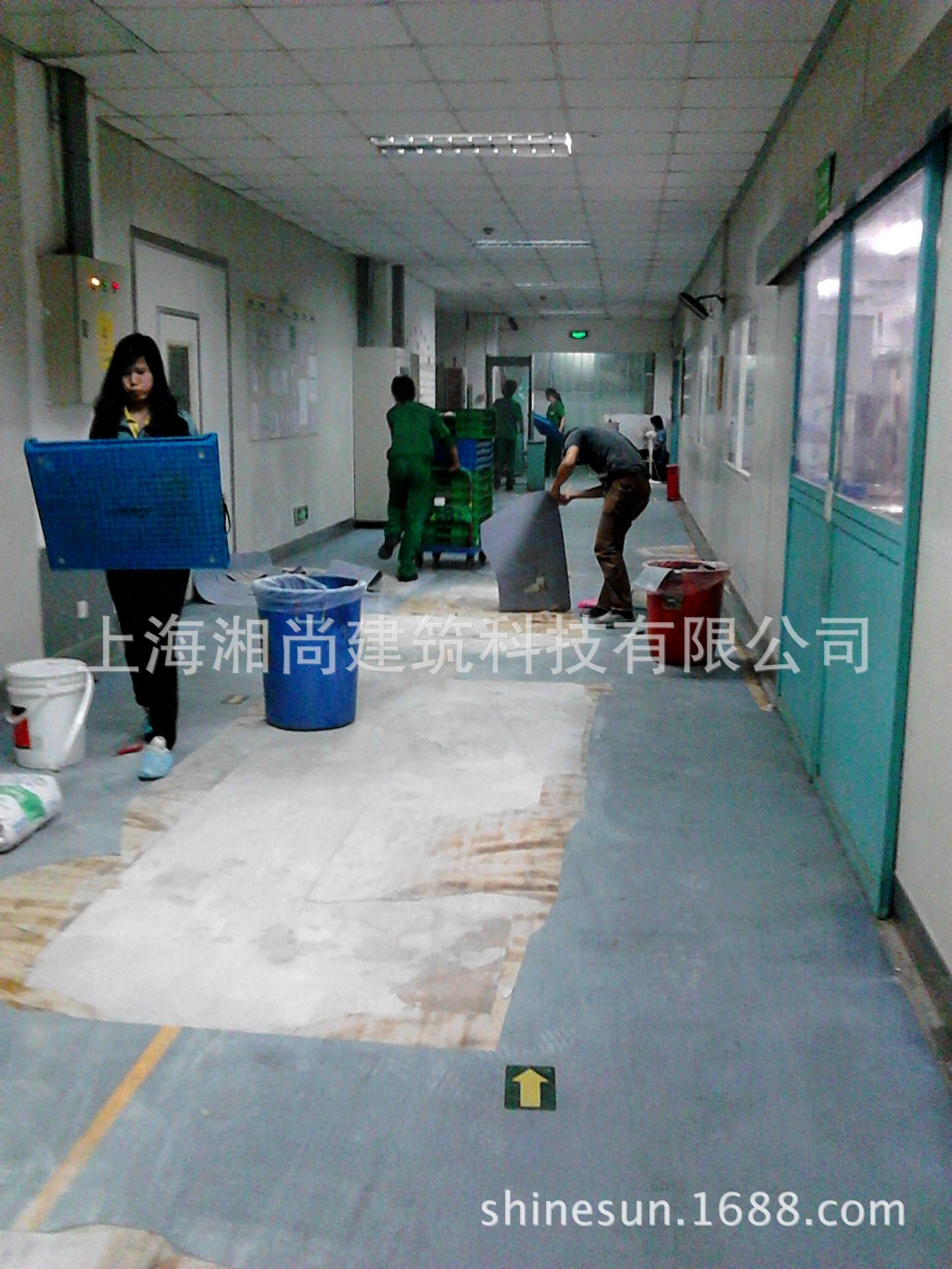 MFLEX电子 我们一边施工客户一边24小时翻班生产
