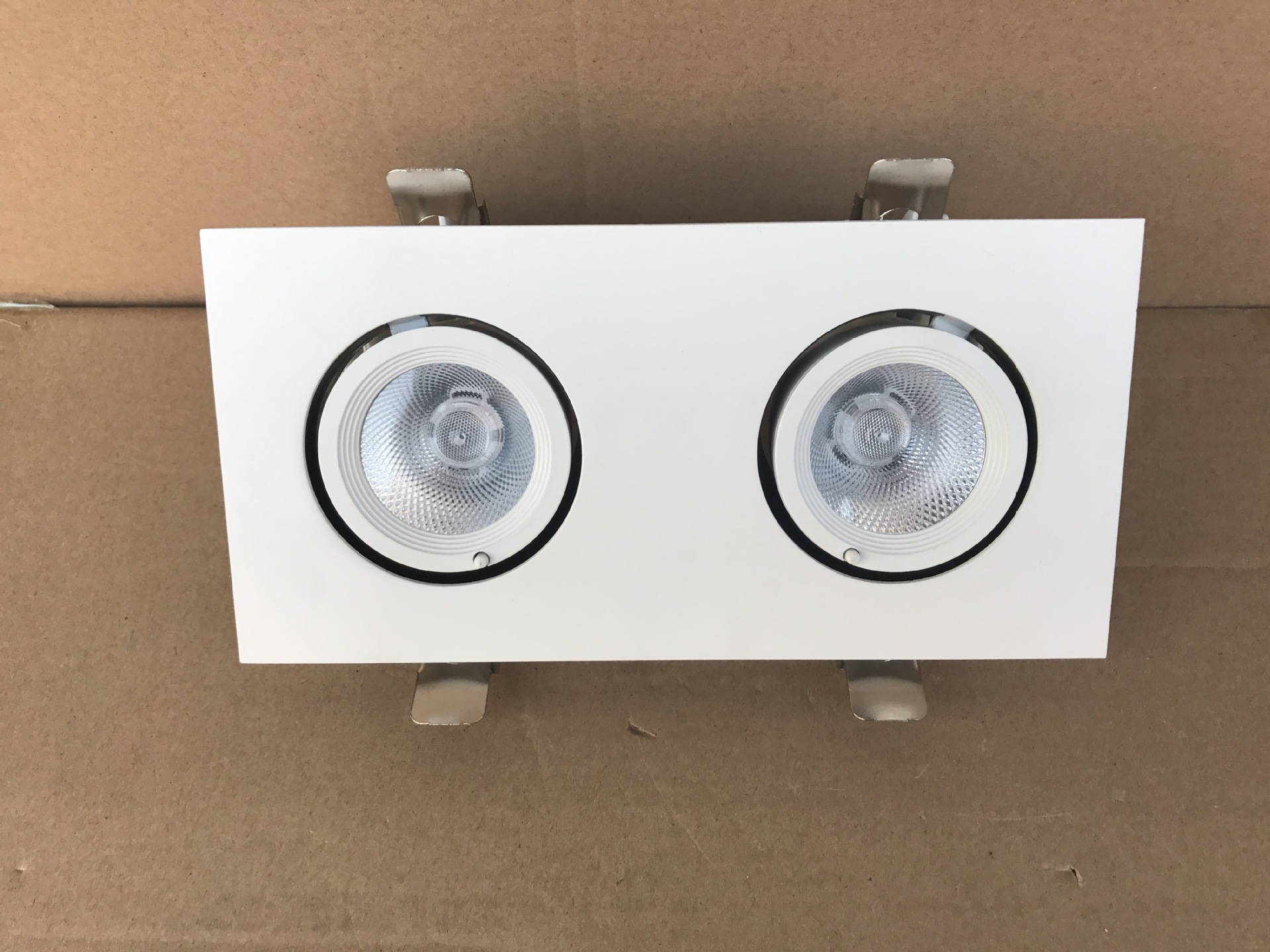 E2E8D68C-D37F-43F7-92E0-D92291