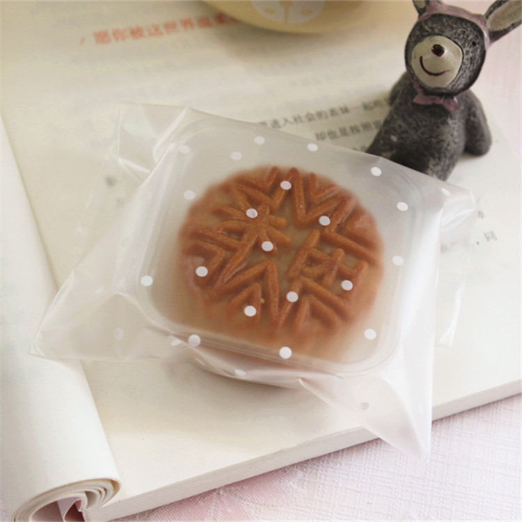 烘焙磨砂半透明自封袋点点月饼袋饼干袋磨砂塑料月饼袋带托吸塑托