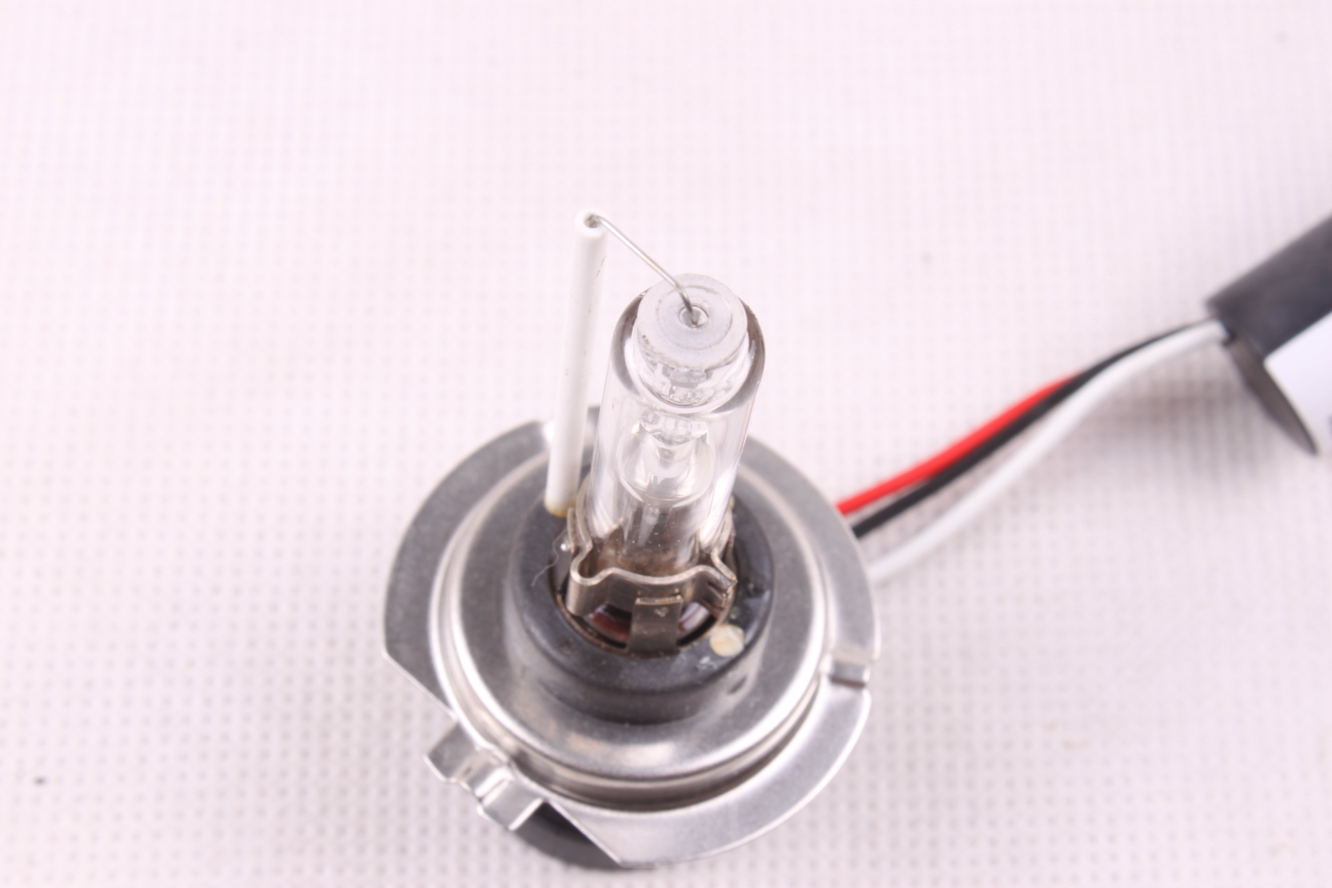 金華達一體化氙氣燈泡