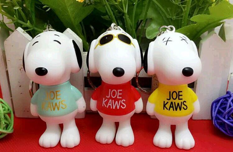 2595178842_1868195249