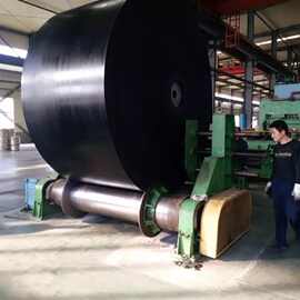 橡胶输送带批发工业耐灼烧传送带阻燃矿用人字环形输送皮带防滑