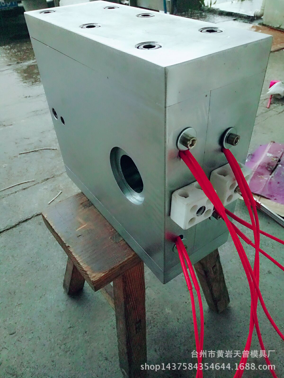 A0AE57008632F58A27AC7D41B064BC