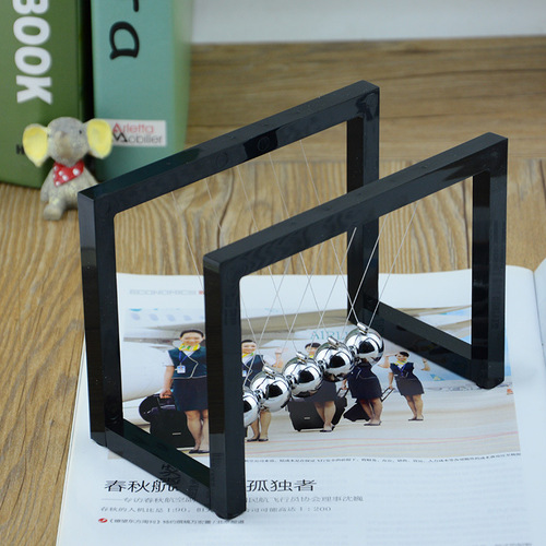 High-end acrylic Newton pendulum ball pool force transfer balance bumper ball teacher gift desktop decoration