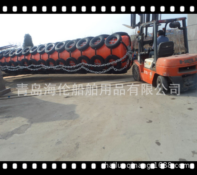 客户 诚信至上青岛海伦实心护舷聚氨酯漂浮护舷防撞设施青岛否是