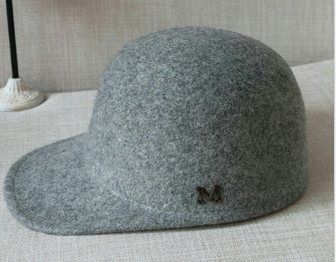 Sombrero Otoño e Invierno lana 2020 clásico sombrero ecuestre moda casquillo al aire libre cálido sombrero de mujer Yachen estrella