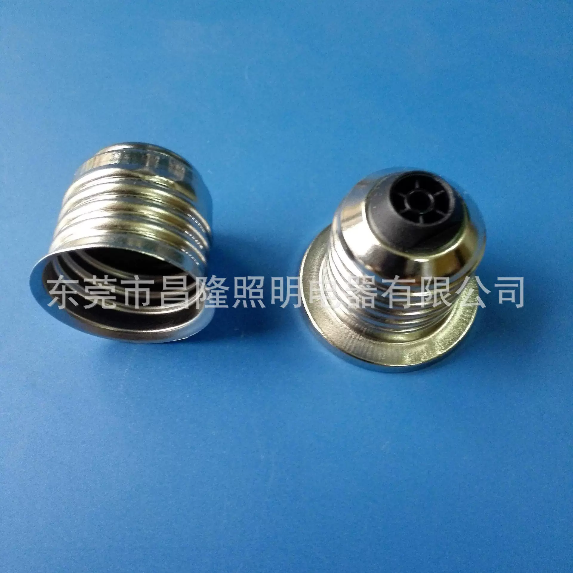 E26铜黄美规灯座