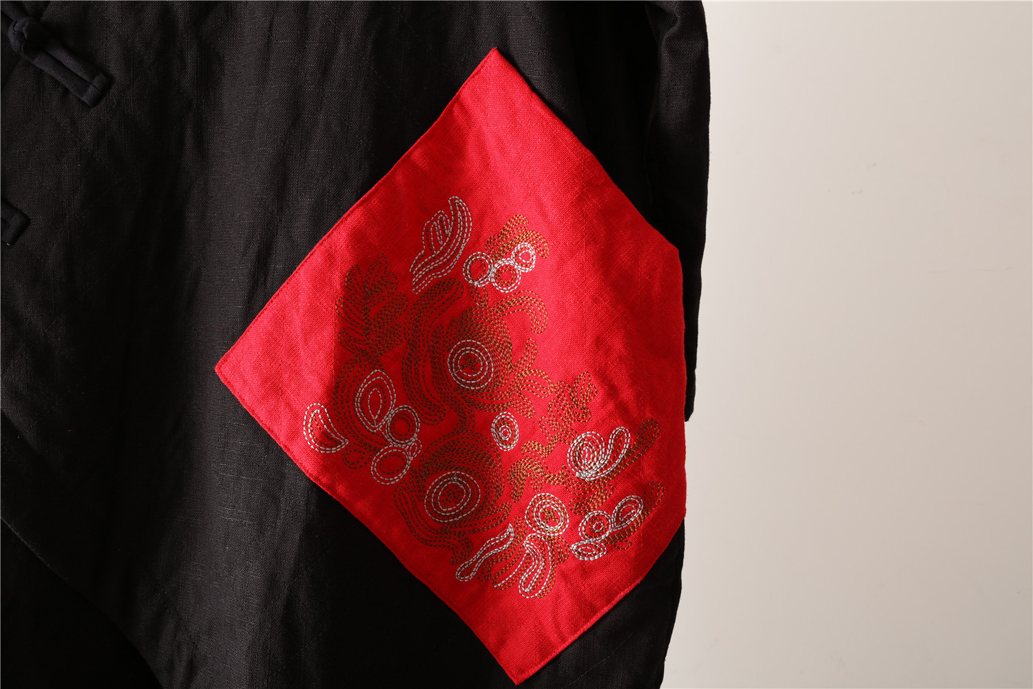 3690623568_782433305