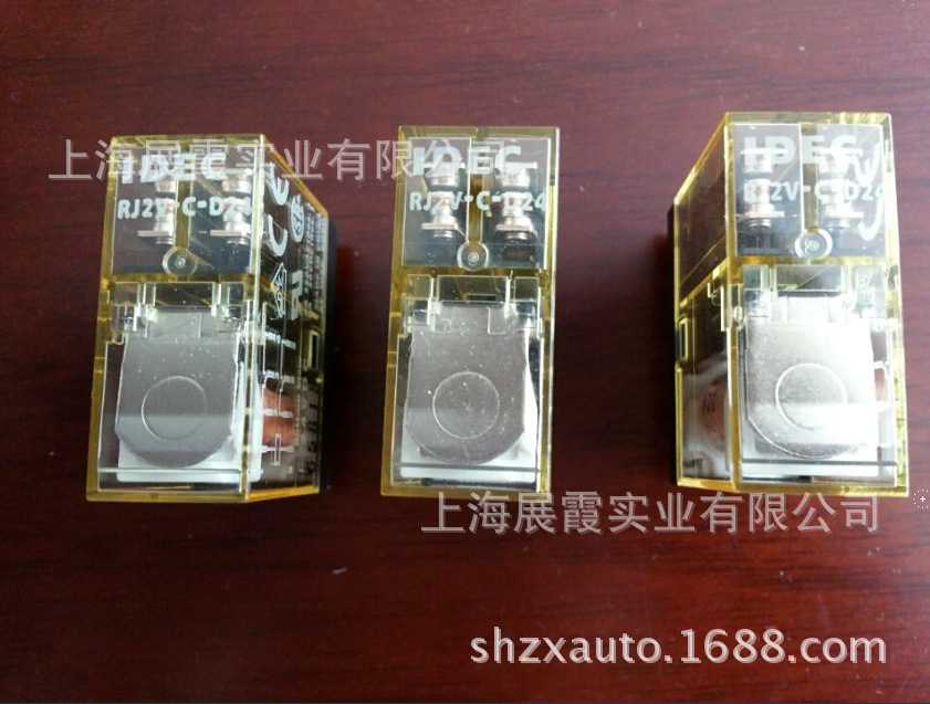 原装现货   RJ2V-C-D24  和泉继电器   中间电磁继电器不带灯 和泉   RJ2V-C-D24,RJ2V-C-D24,和泉继电器