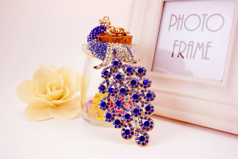 56g Weight Travel Occasion Alloy, Metal Material Animal Pattern Unisex Gender Dark Blue, Lake Blue, Pink, Purple, Blue, Yellow Color Chinese Style Creative Cute Diamond Keychain 18