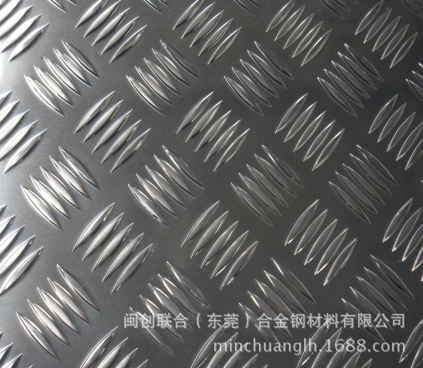厂家供应1060/3003/5052花纹铝板防滑铝板 五条筋花纹铝板