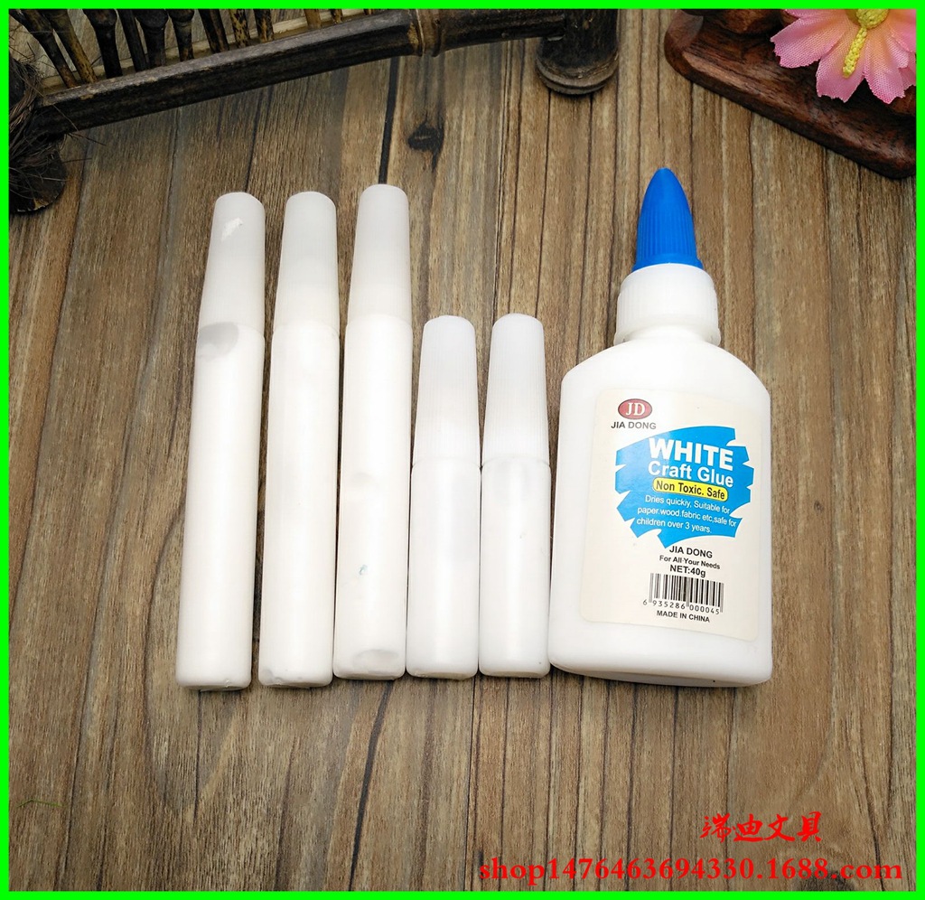 D5176551D44954BF0254DF4CDD9423