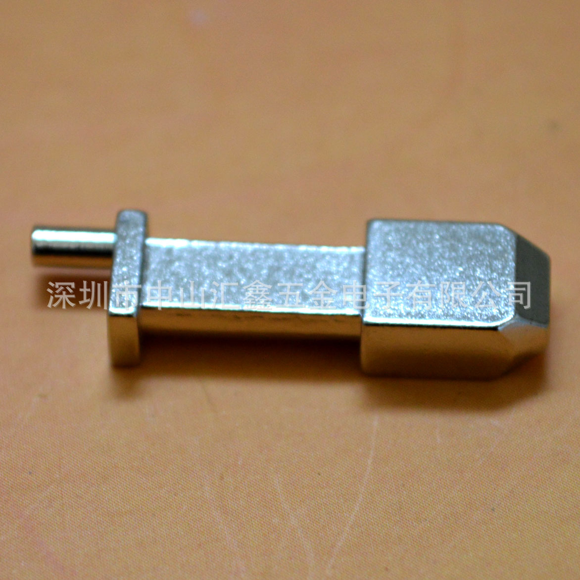 厂家供应24长偏尾英规电源五金插头 英式充电器五金插脚 BS铜脚