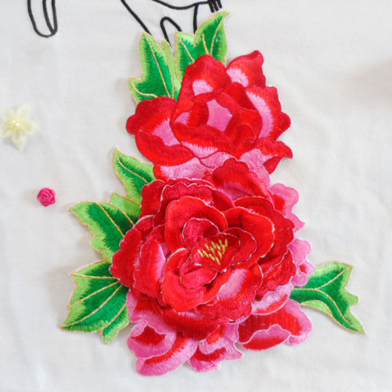 DIY舞蹈服补丁布贴 连衣裙刺绣花贴3D立体贴花 背胶烫熨大花朵