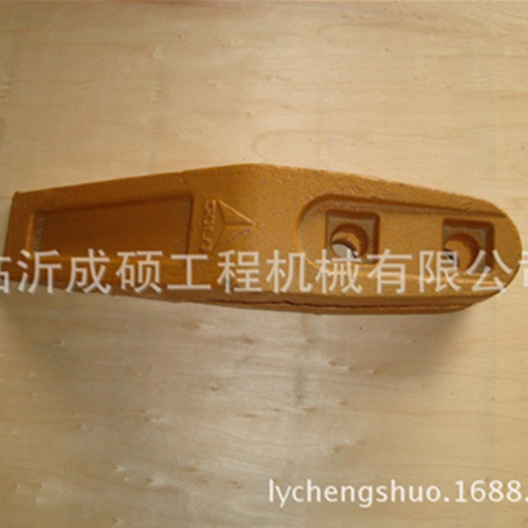 山东临工LG953齿套/LG956装载机配件铲斗中齿