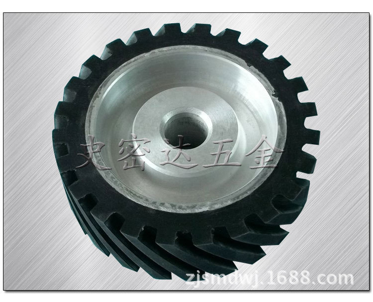 有齿型铝芯橡胶轮