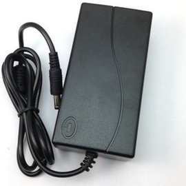 品字12V5A电源适配器 显示器 监控 LED灯带电源 12V5000ma
