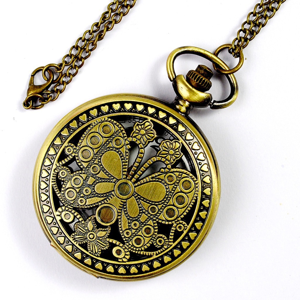 Korean version of classical classical large maple leaf and butterfly retro palace wind Flip pocket watch a generation of 8197