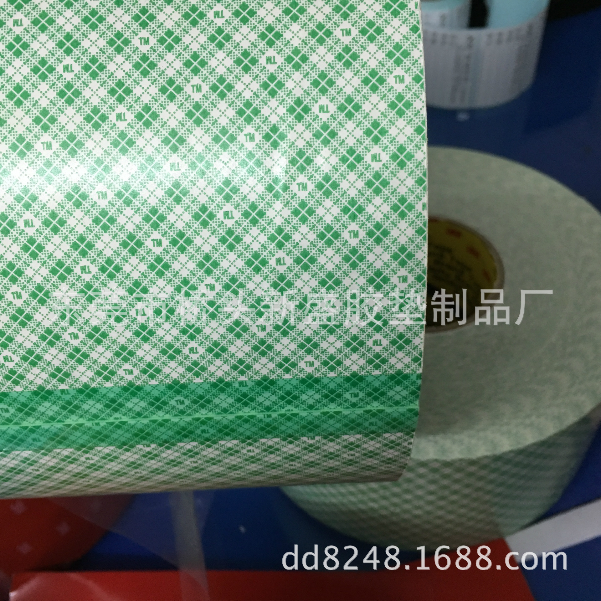 供应3M4026 4032双面胶 白色PE泡棉胶带 绿格胶贴背胶车用