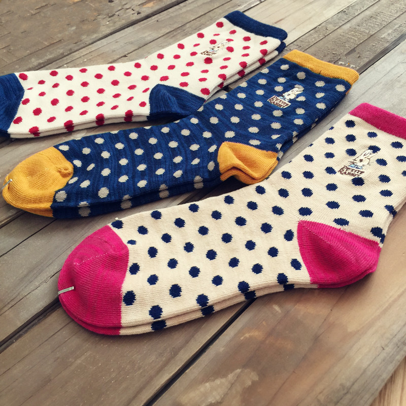 Japanese autumn and winter New Bifei rabbit Jade dot jacquard women's socks hand-stitched toe mid-calf women's casual cotton socks