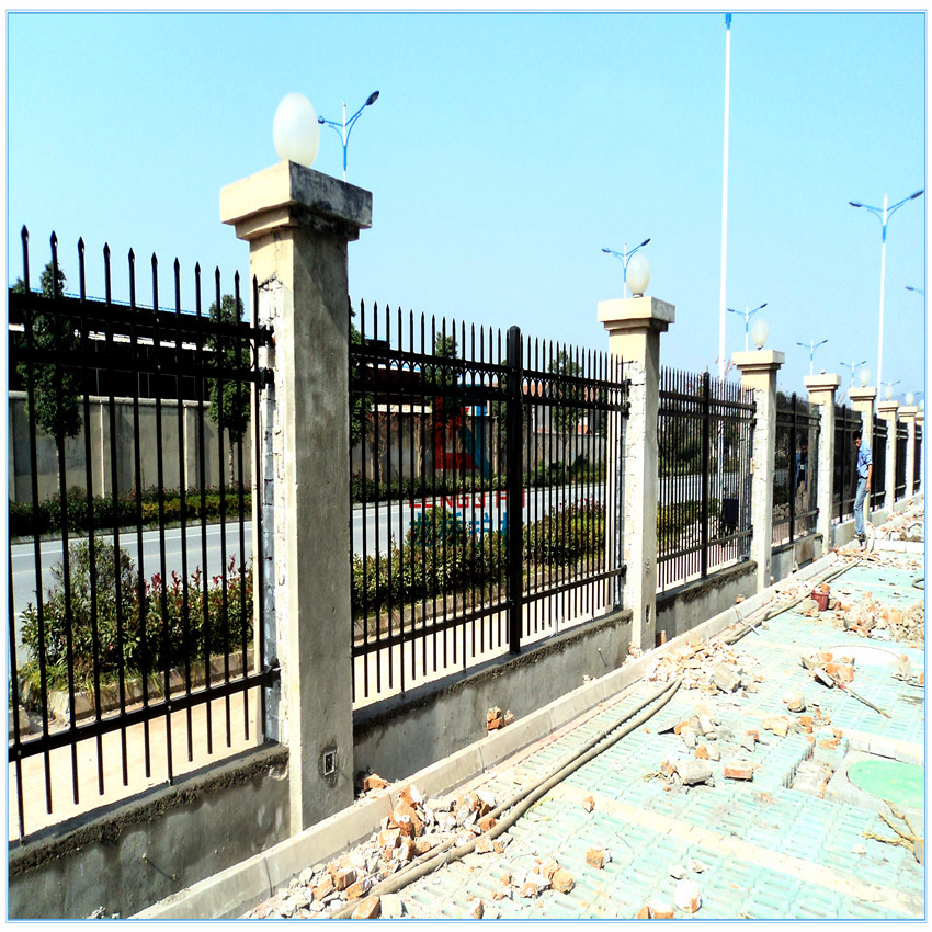 拉萨锌钢护栏小区围栏/拉萨镀锌钢管栏杆/拼装式15年不生锈