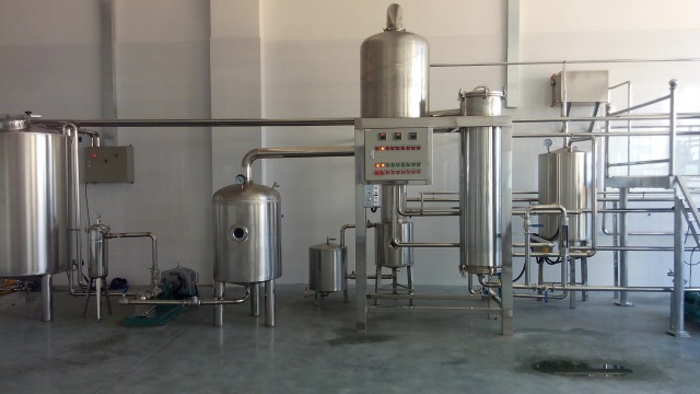 真空低温蜂蜜浓缩机