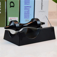 Black and White Magnetic Levitation Black and White Symbol Gourd Magnetic Sensing Gyroscope Educational Dumbbell Magnetic Craft Gift Small Decor