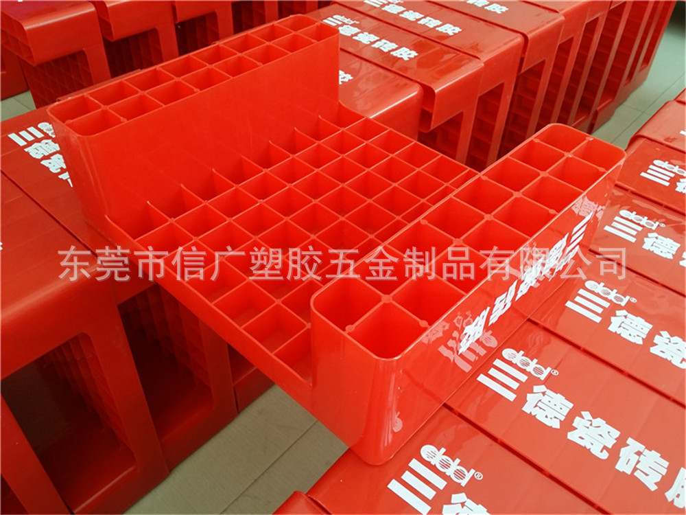 自产直销姚氏瓷砖胶展示专用塑料托盘 仓库防潮湿加强筋小垫卡板